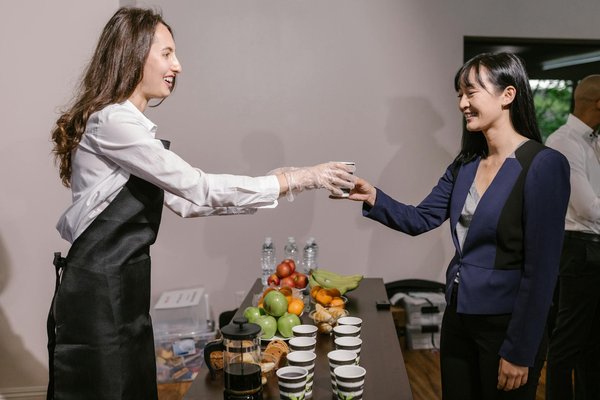 What Are the Benefits of Expanding UK Business Services Globally?